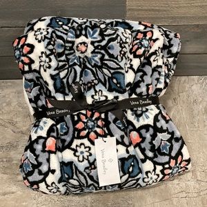 Vera Bradley